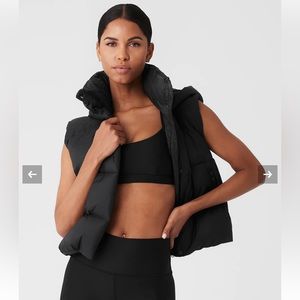 Alo Gold Rush Puffer Vest Black Size Medium